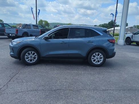 Used 2023 Ford Escape Active AWD/4WD image 14