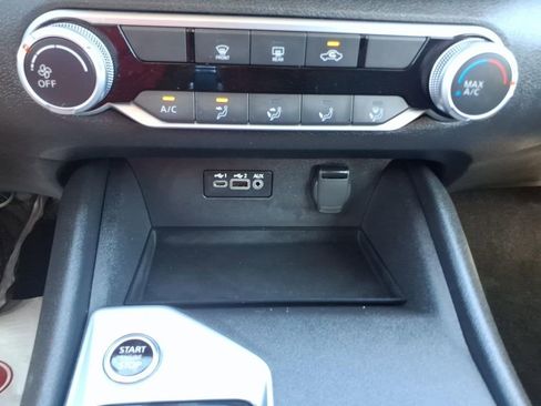 Used 2025 Nissan Altima 2.5 SV image 22