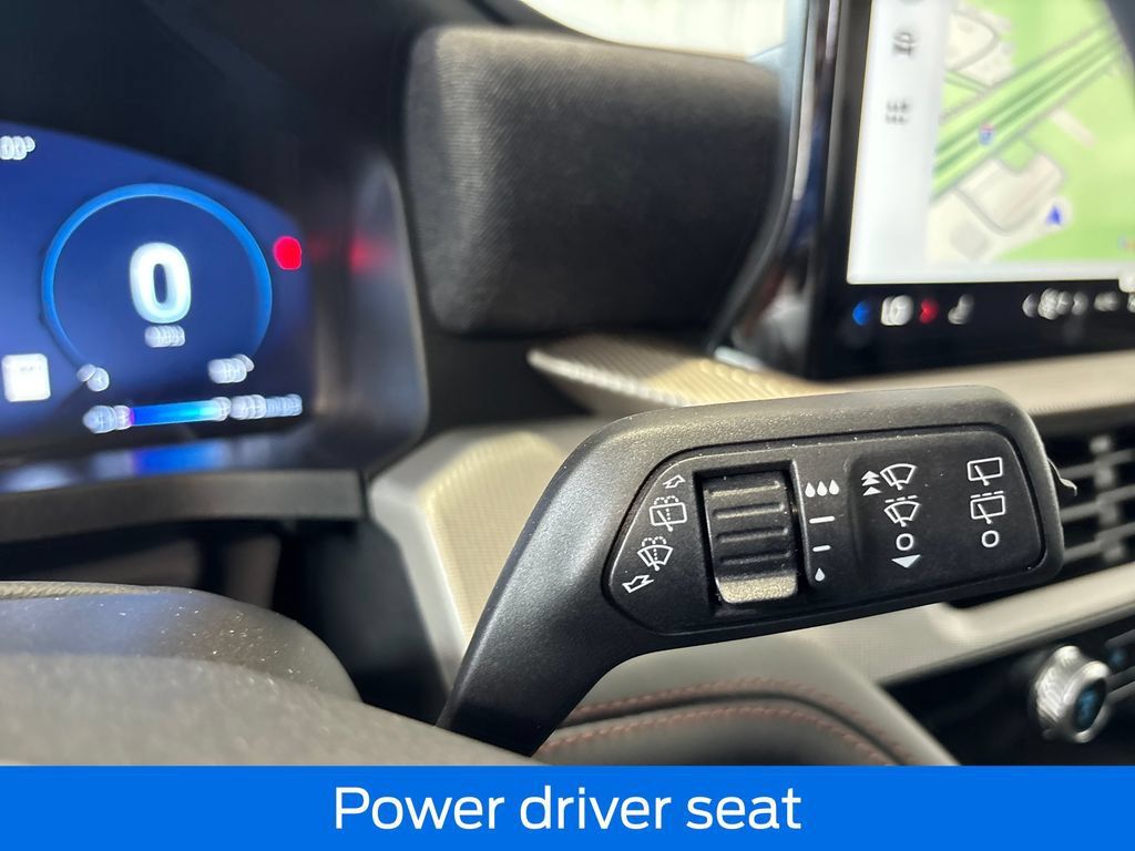 New 2026 Ford Explorer Active RWD image 18