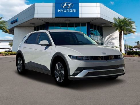 New 2026 Hyundai Ioniq 5 SEL image 12