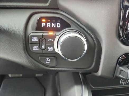 New 2026 RAM 1500 Big Horn AWD/4WD image 25