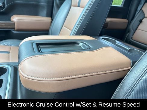 Used 2020 Chevrolet Silverado 2500 High Country w/ Z71 Off-Road Package image 35