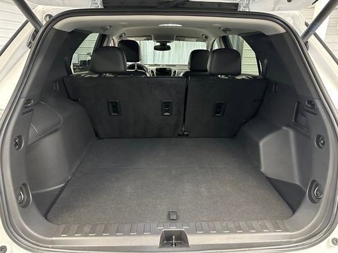 Certified 2023 Chevrolet Equinox Premier image 26