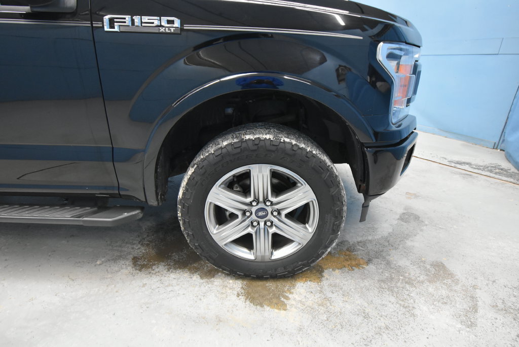 Used 2018 Ford F150 XLT w/ Equipment Group 302A Luxury AWD/4WD image 40