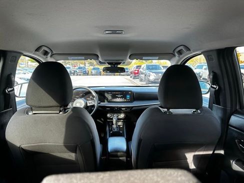 Used 2025 Nissan Kicks SV image 15