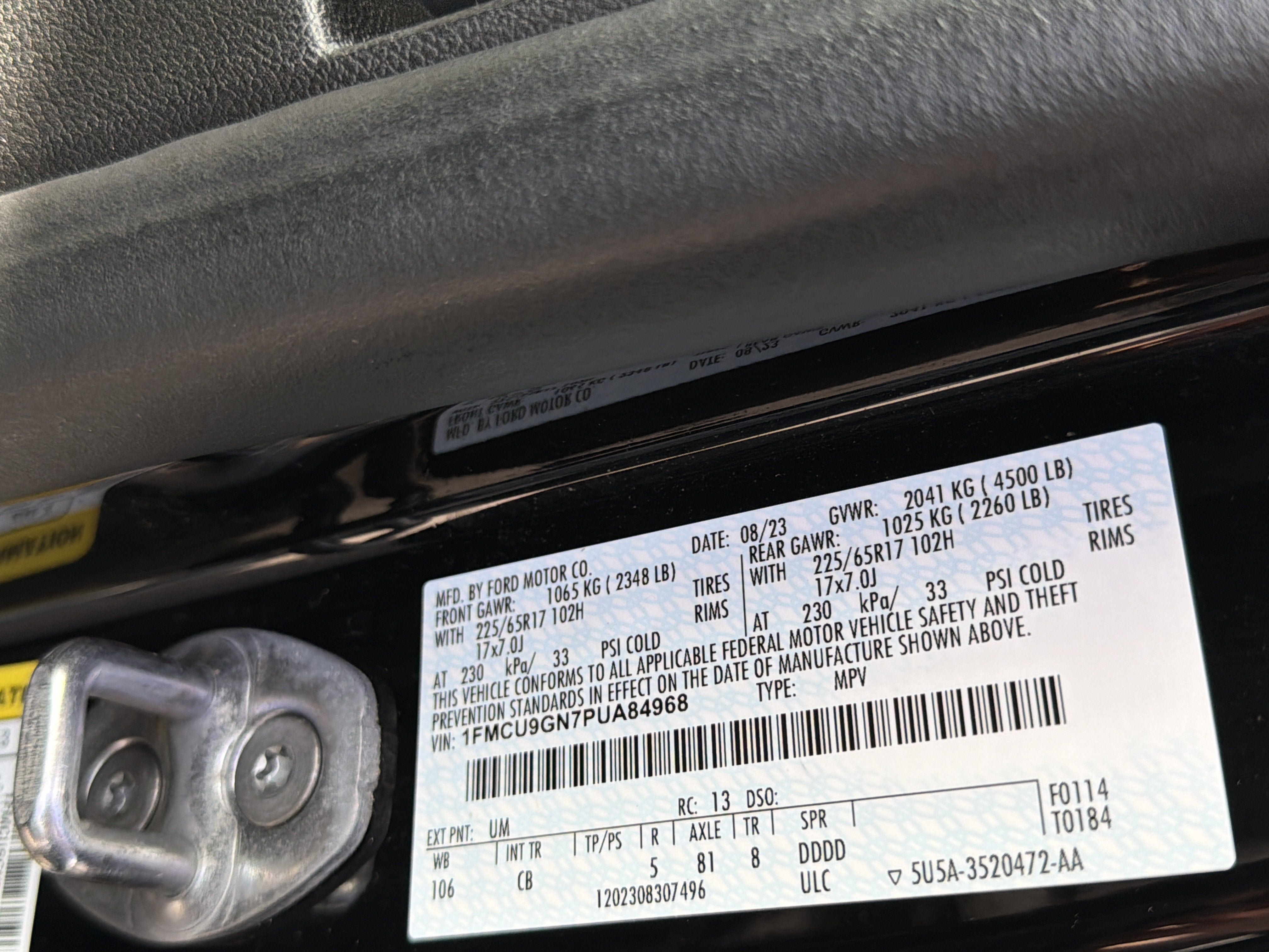 Used 2023 Ford Escape Active w/ Tech Pack #1 AWD/4WD image 26