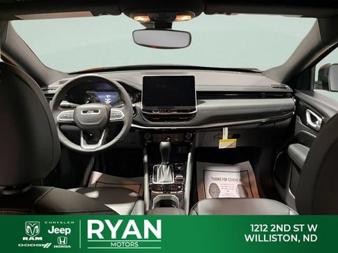 New 2026 Jeep Compass Latitude AWD/4WD image 2