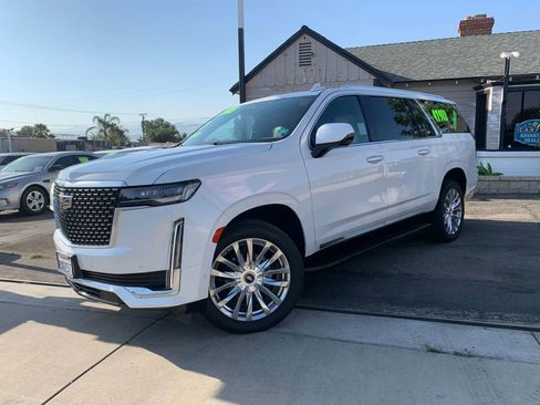 Used 2021 Cadillac Escalade ESV Premium Luxury AWD/4WD image 1