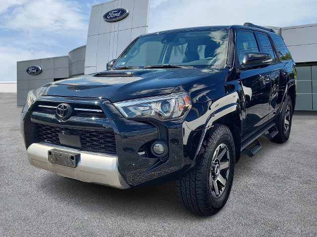 Used 2022 Toyota 4Runner TRD Off-Road Premium AWD/4WD image 3