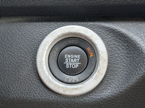 Used 2017 RAM 2500 Laramie w/ Sport Appearance Group image 19