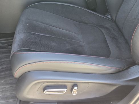 Used 2025 Acura ADX A-Spec image 23