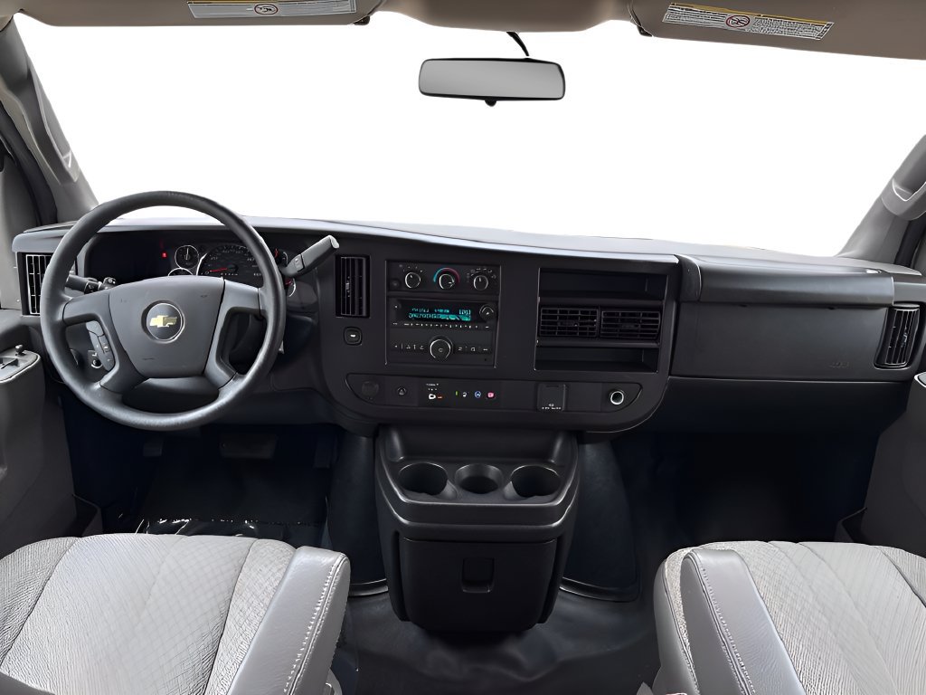 Used 2023 Chevrolet Express 3500 LS RWD image 15