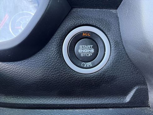 Used 2024 RAM 2500 Big Horn w/ Safety Group image 22