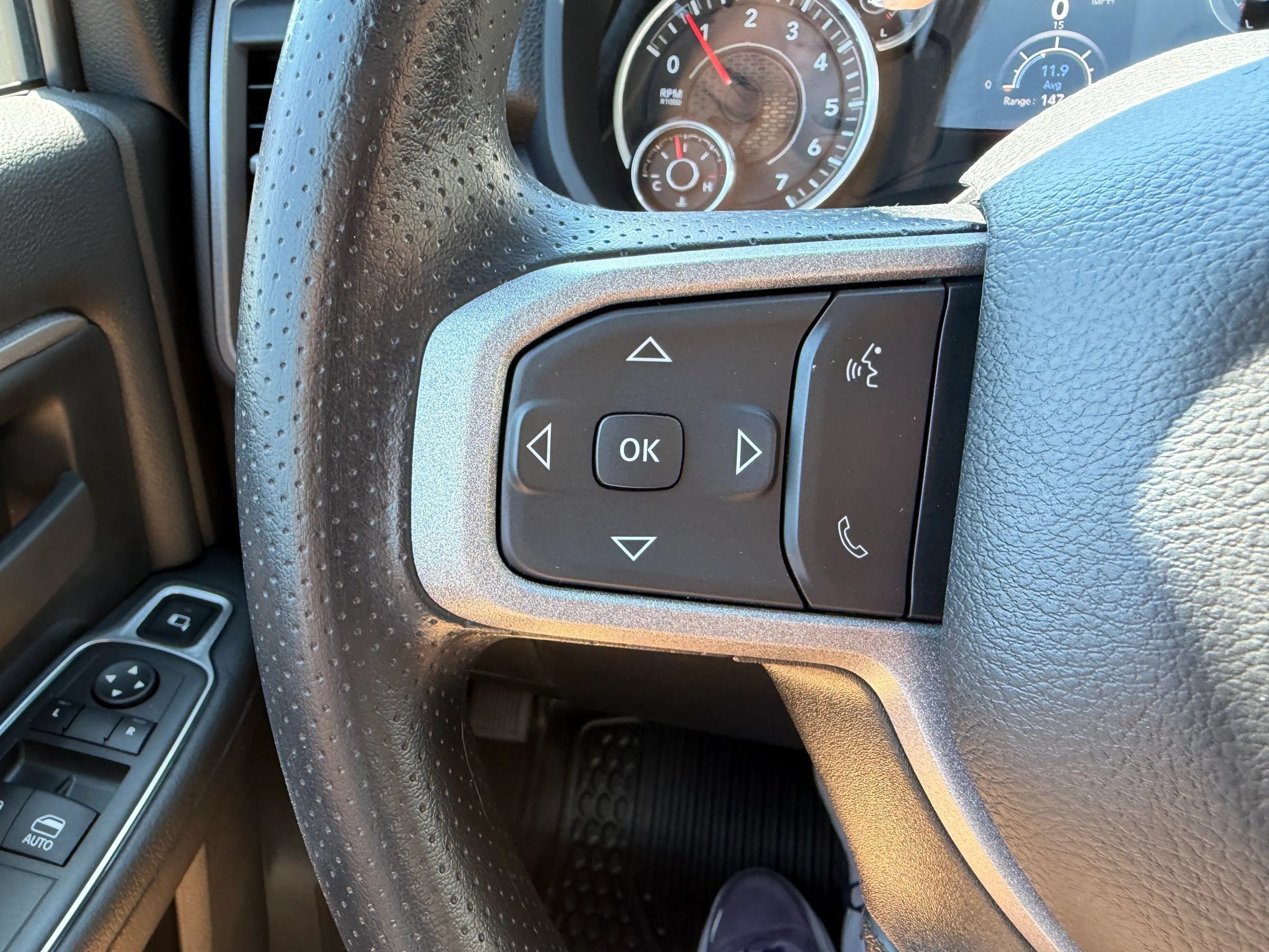 Used 2024 RAM 3500 Tradesman AWD/4WD image 19