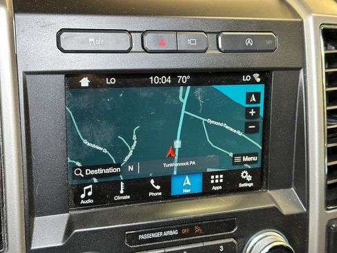 Used 2018 Ford F150 Lariat w/ Equipment Group 502A Luxury AWD/4WD image 13