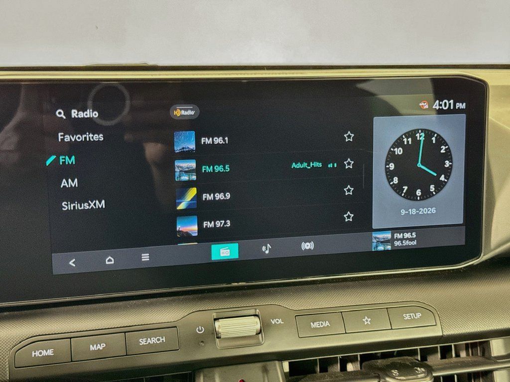 Used 2025 Kia K4 FWD image 29