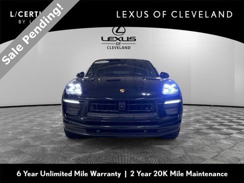 Used 2023 Porsche Macan S image 1