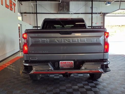 Used 2021 Chevrolet Silverado 1500 LT w/ Safety Package II image 5