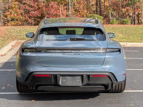 New 2026 Porsche Taycan GTS AWD/4WD image 30