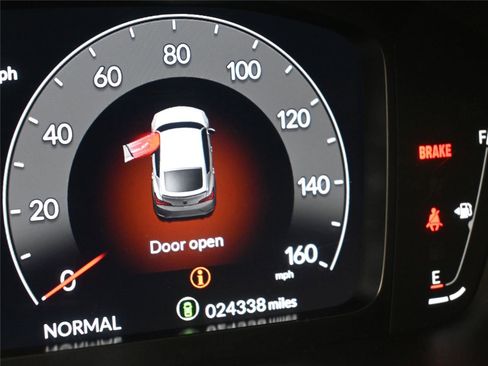 Used 2023 Acura Integra A-Spec image 25