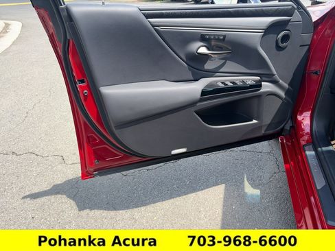 Used 2024 Lexus ES 350 w/ Premium Package FWD image 22