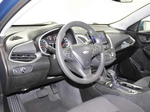 Used 2024 Chevrolet Malibu LT image 21