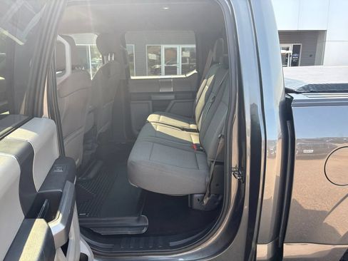 Used 2018 Ford F150 XLT w/ Equipment Group 302A Luxury AWD/4WD image 11