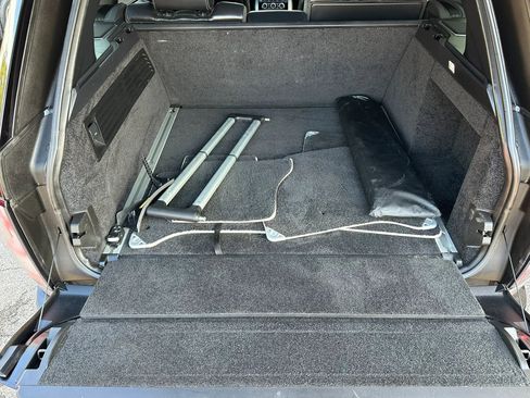 Used 2014 Land Rover Range Rover Autobiography image 28