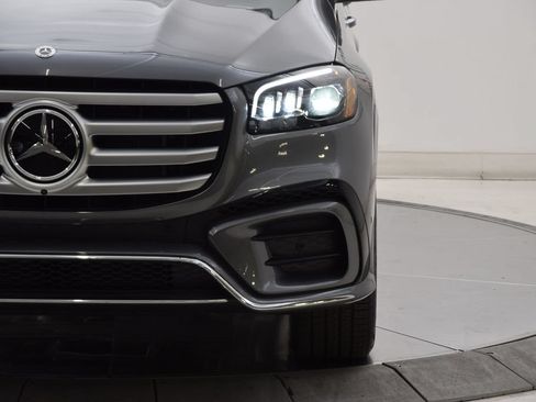 New 2026 Mercedes-Benz GLS 450 4MATIC image 10