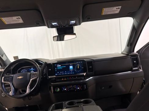 Used 2023 Chevrolet Silverado 1500 LT w/ Protection Package AWD/4WD image 28