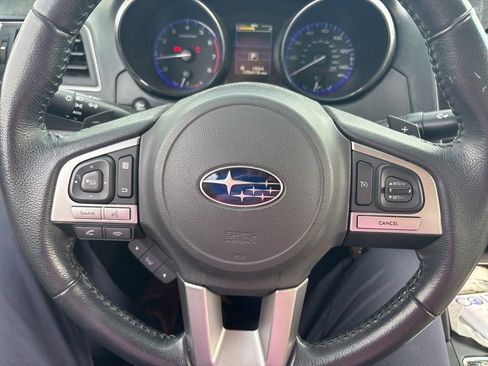 Used 2016 Subaru Legacy 2.5i Premium AWD/4WD image 41