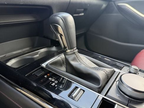 Used 2025 MAZDA CX-30 AWD 2.5 S w/ Preferred Package image 18