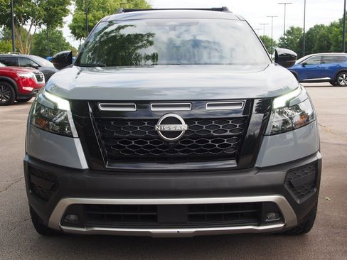 Used 2023 Nissan Pathfinder Rock Creek AWD/4WD image 2