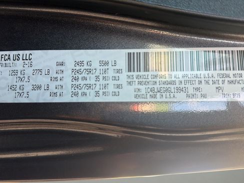 Used 2016 Jeep Wrangler Unlimited Sahara AWD/4WD image 17