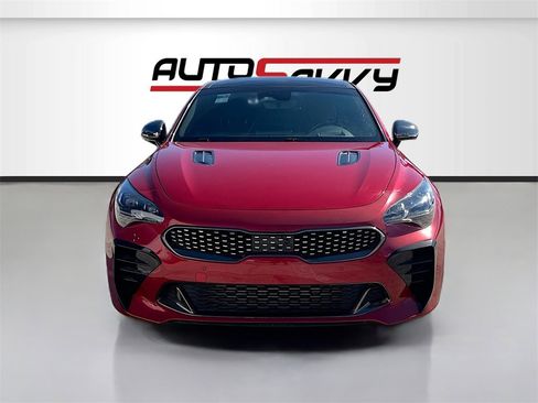 Used 2022 Kia Stinger GT2 image 2