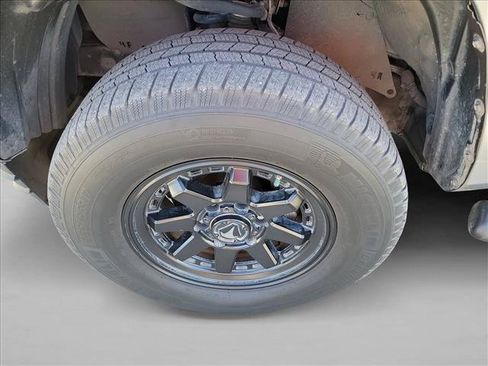 Used 2023 Toyota Tacoma SR AWD/4WD image 9