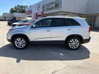 Used 2011 Kia Sorento EX w/ Premium Pkg FWD video 1