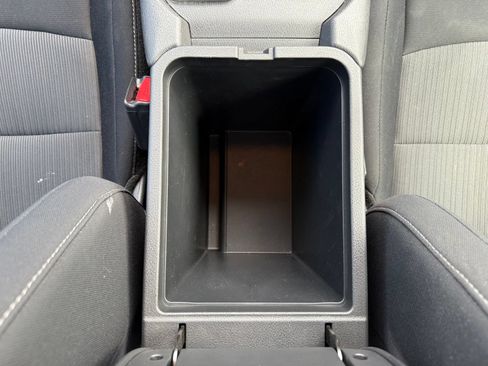 Used 2024 Nissan Sentra SV FWD image 25