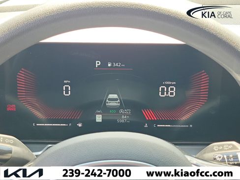 Certified 2025 Kia Sorento LX FWD image 26