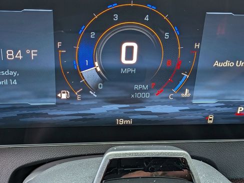 New 2026 Chevrolet Traverse RS FWD image 14
