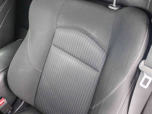 Used 2012 Nissan 370Z Roadster image 23