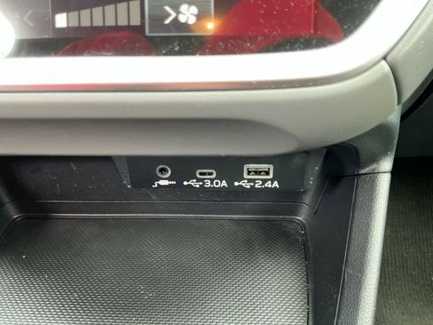 Used 2024 Subaru Crosstrek 2.0i Premium image 20