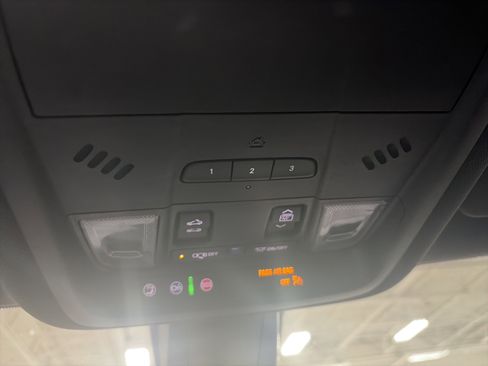 Used 2020 Chevrolet Blazer RS image 25