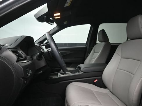 Used 2024 Honda Passport EX-L image 10