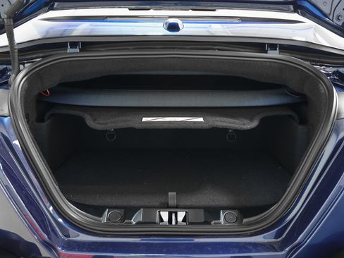 Certified 2025 Ferrari Roma Spider RWD image 37