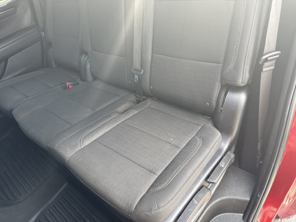 Used 2025 Chevrolet Tahoe LS RWD image 29