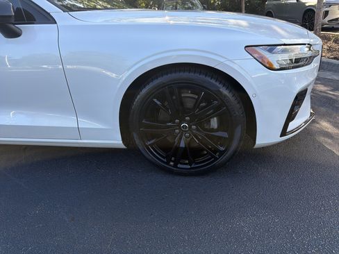 Certified 2023 Volvo S60 B5 Plus w/ Protection Package Premier AWD/4WD image 13