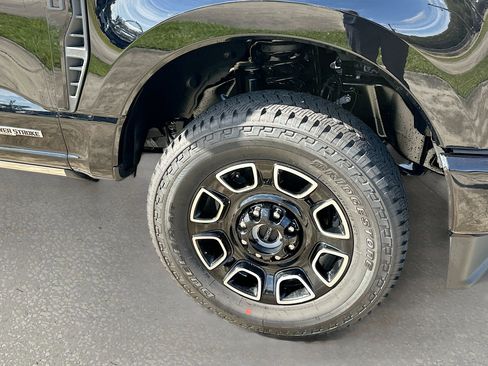 New 2026 Ford F250 Platinum image 20