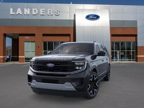 New 2026 Ford Expedition Max Platinum w/ Platinum Ultimate Package image 2