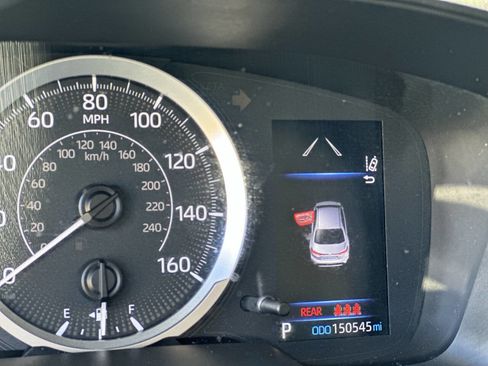 Used 2022 Toyota Corolla LE w/ LE Convenience Package image 15